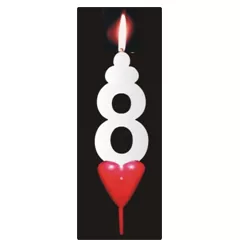 Gyertyafény szám 8 szívvel tortára