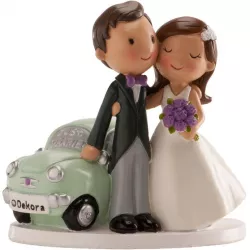 Esküvői tortadísz, ifjú pár autóval, 12 cm