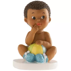 Szülinapi tortadísz: kisfiú labdával