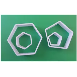 Kiszúrók 4 db focilabda alakú