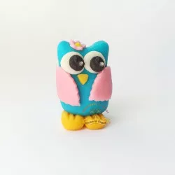 Színes, kék bagoly tortadísz 30 g kókuszhabból készülő masszából