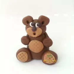 Díszfigura tortára, barna mackó, 5 cm, kókuszlisztből készült