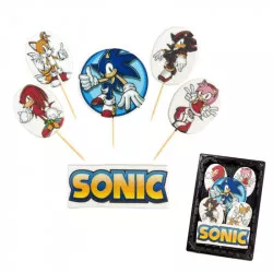 Cukorkából készült figura, szúrópálcával: Sonic, a sündisznó