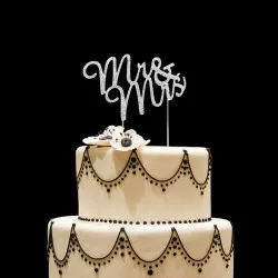 Tortalap díszítő cipő Mr és Mrs