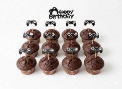 Téma torta- és muffinlyukasztó - Game